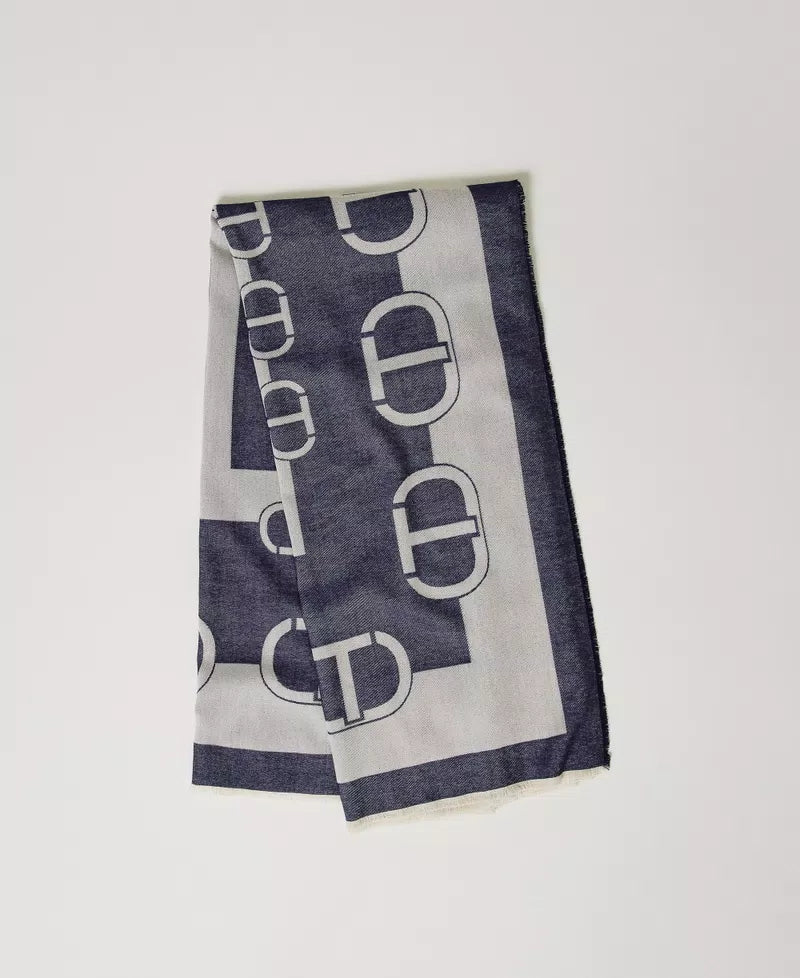 Jacquard kefiah with logo