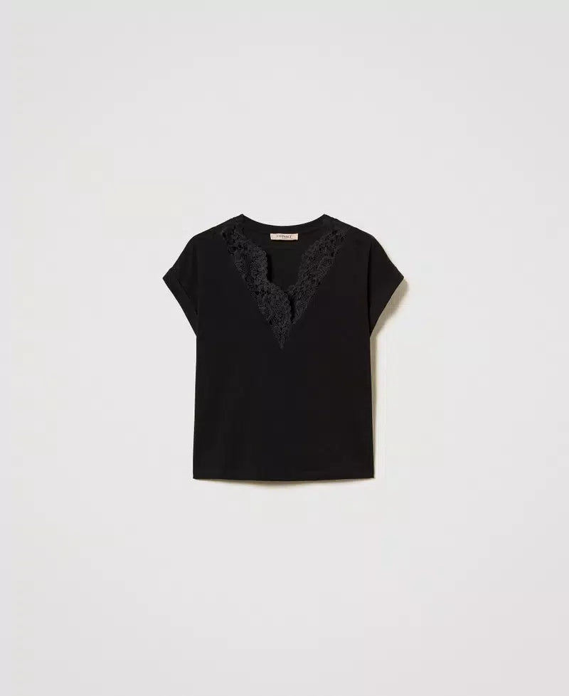 Kimono T-shirt with lace