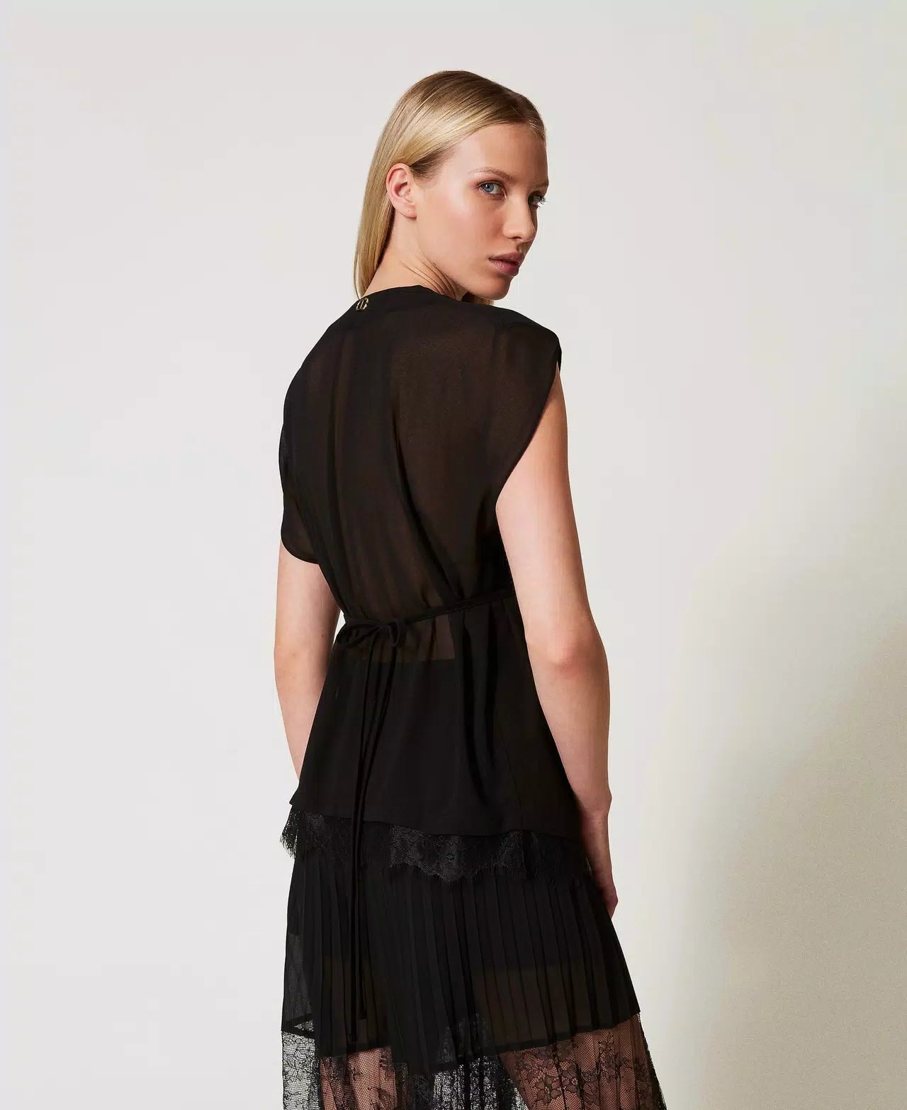 Top with lace and pleats