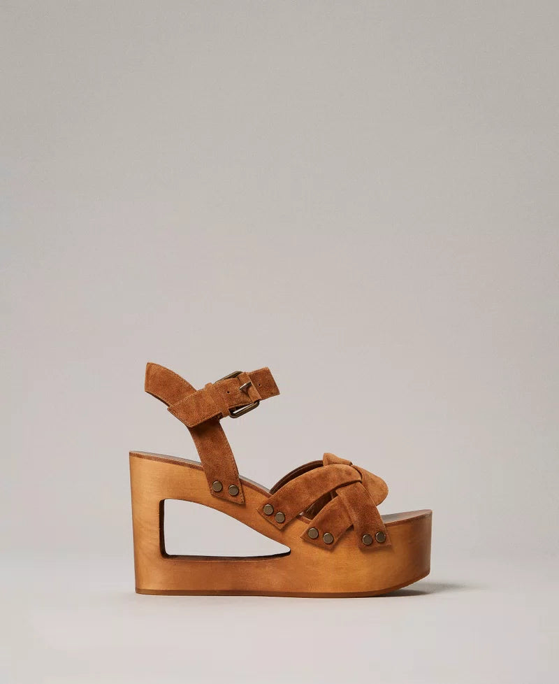 Suede clog sandals