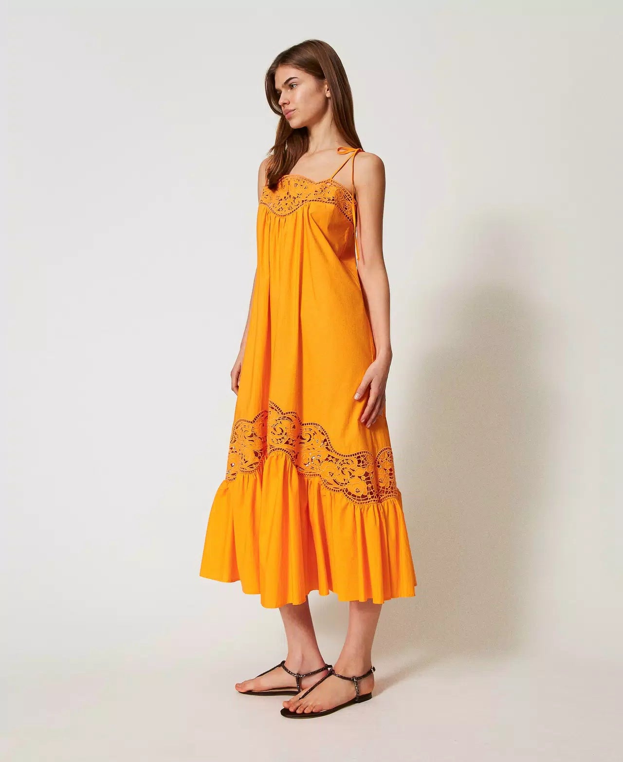 Long dress in broderie anglaise poplin