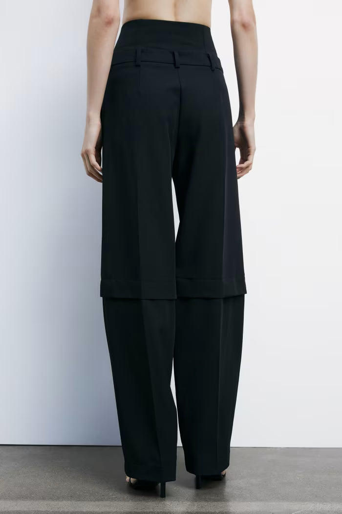 Baggy pants with corset