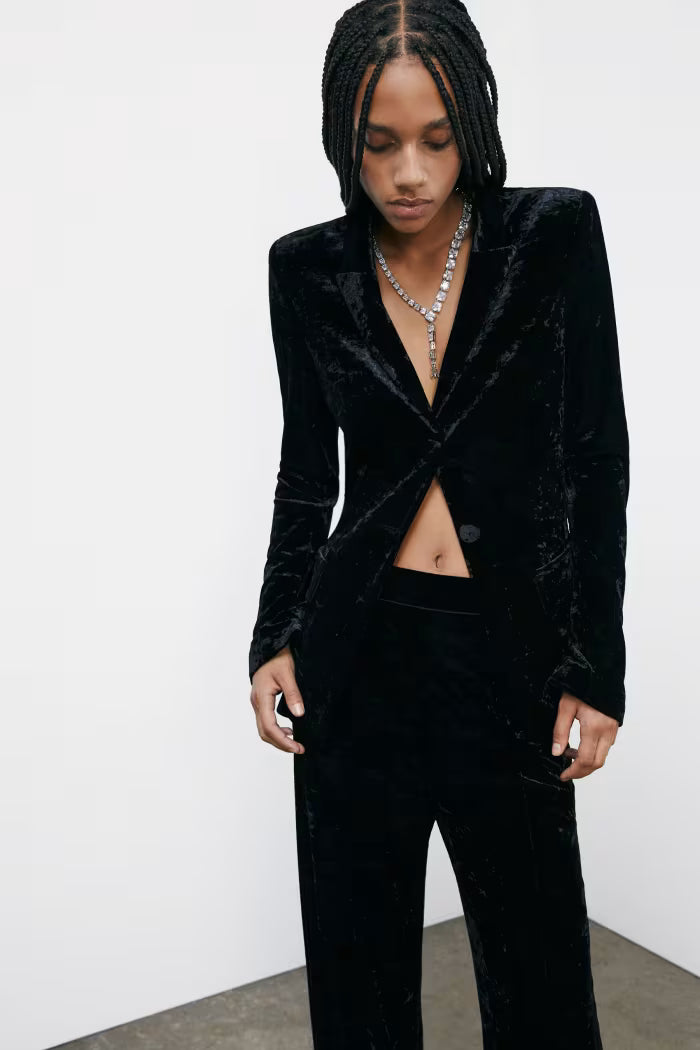 "ESSENTIAL" velvet blazer black