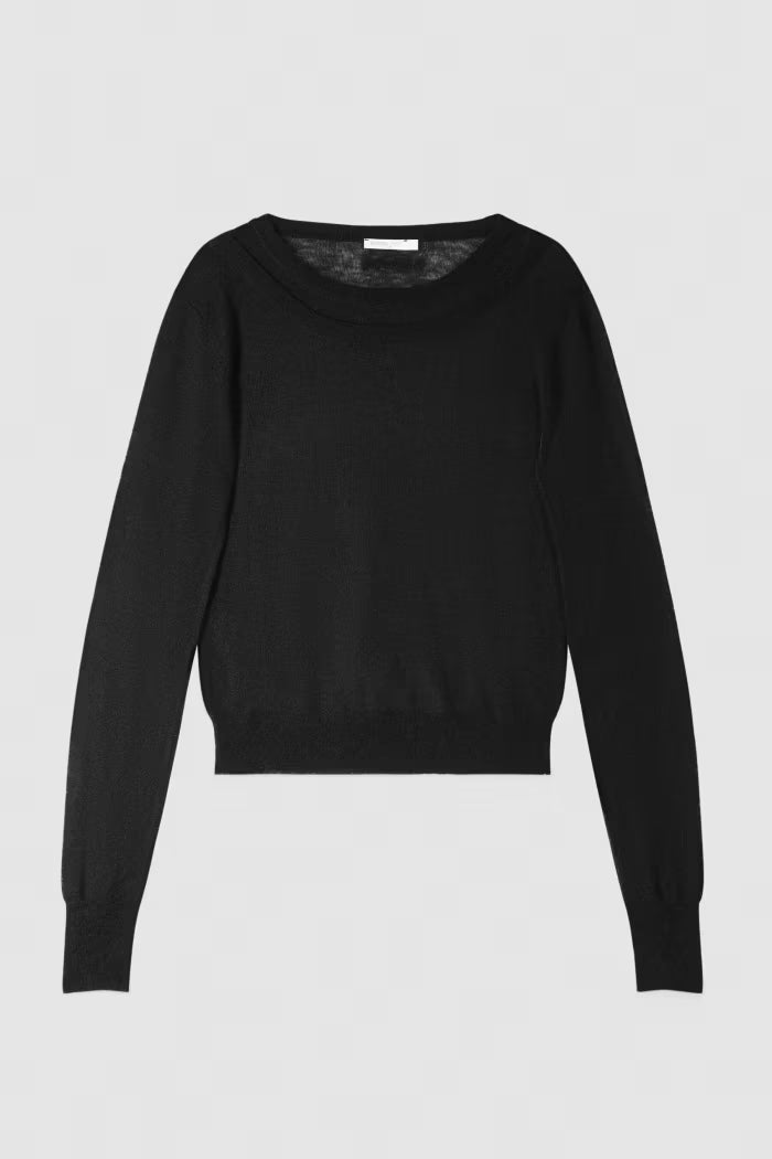 Ultra-fine wool sweater with boat neckline