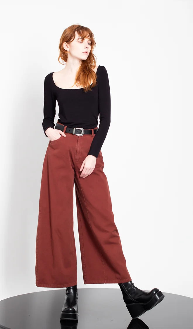 Scoop Neck fitted Bamboo Top