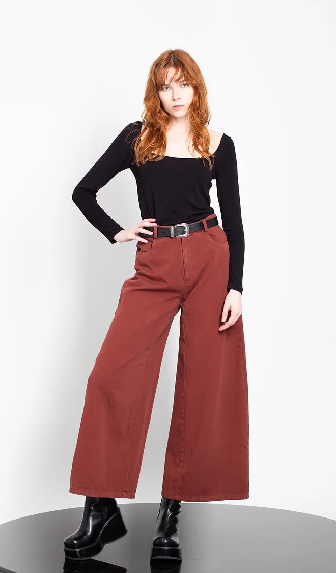 Scoop Neck fitted Bamboo Top